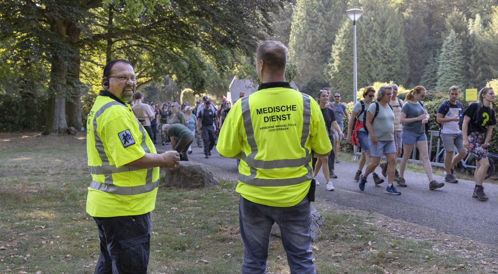 Header | KWbN gaat wandelorganisaties helpen met vergunningen en toestemming