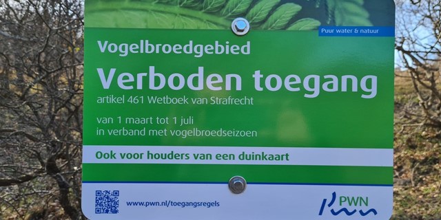 Bord vogelbroedgebied  verboden toegang