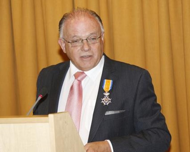 Toon Cornelissen Ridder in de Orde van Oranje-Nassau