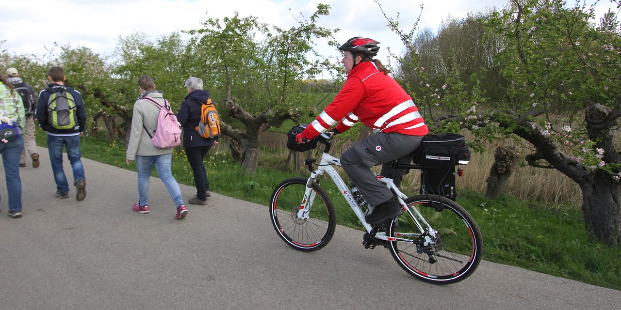 EHBO Rode Kruis Bloesemtocht op de fiets